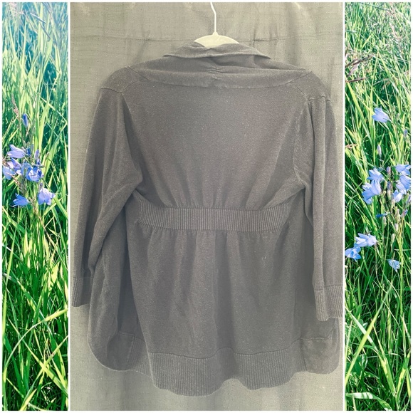 🌿KISMET Cardigan (S) - Picture 3 of 5
